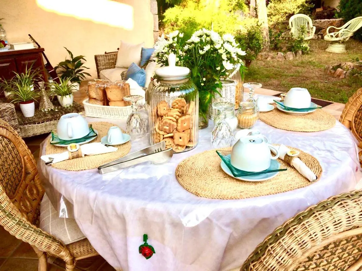 Villa Franci Santa Teresa Gallura Couette-café