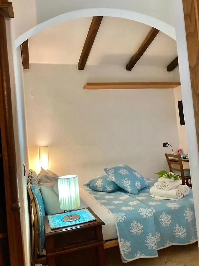 Villa Franci Santa Teresa Gallura Couette-café